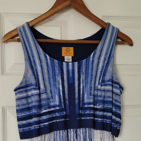 Ruby Rd Maxi Dress ❤️ - Picture 2 of 5